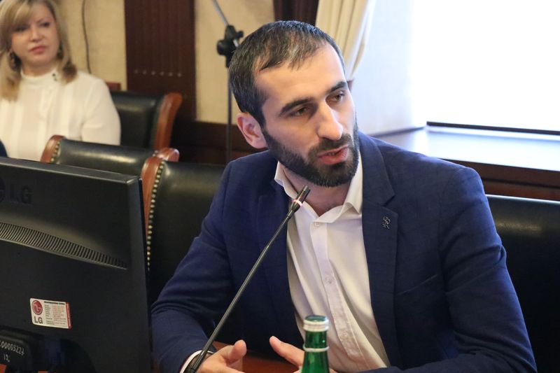 Артём Здунов и Александр Бугаев встретились с молодежью Дагестана в рамках проекта «Диалог на равных»