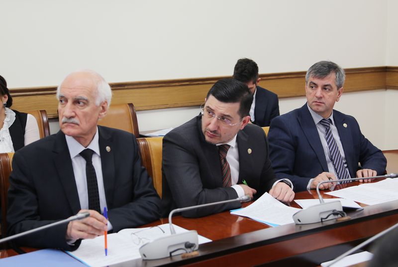 Развитие сетей связи обсудили в Правительстве Дагестана