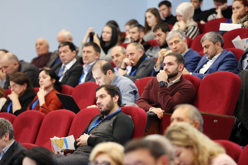 Артём Здунов принял участие в Бизнес-форуме