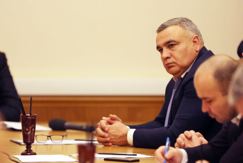 Абдулмуслим Абдулмуслимов провел заседание Противопаводковой комиссии