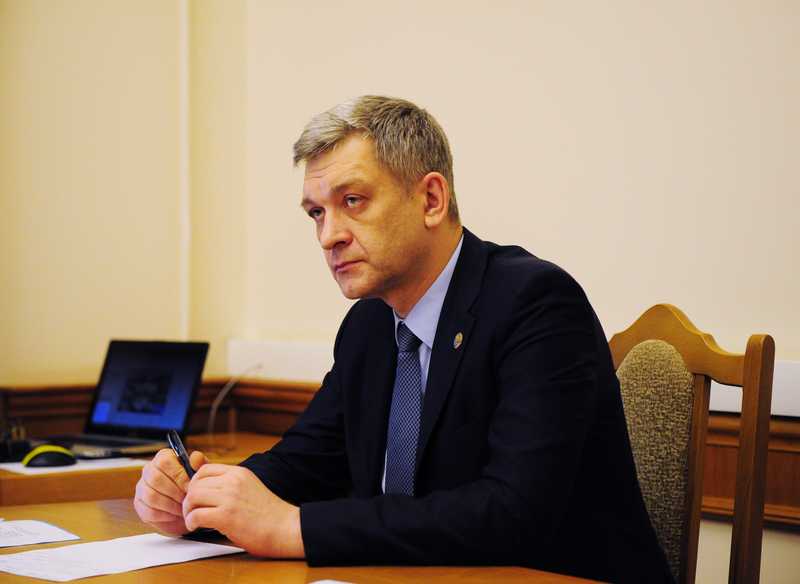 Под руководством Владимира Иванова обсудили вопрос функционирования электросетевого хозяйства Дагестана