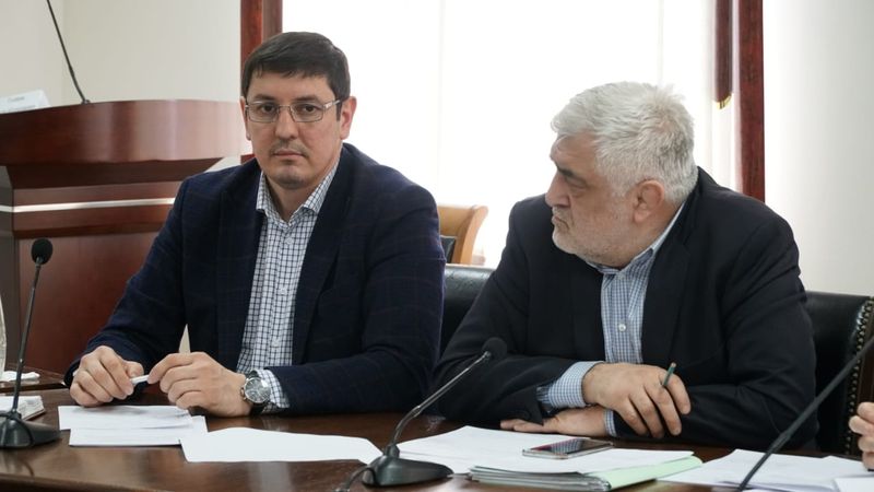 Под руководством Абдулмуслимова обсуждены вопросы подготовки кадров для АПК
