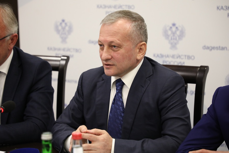 Коллективу Управления Федерального казначейства по Дагестану представили нового руководителя