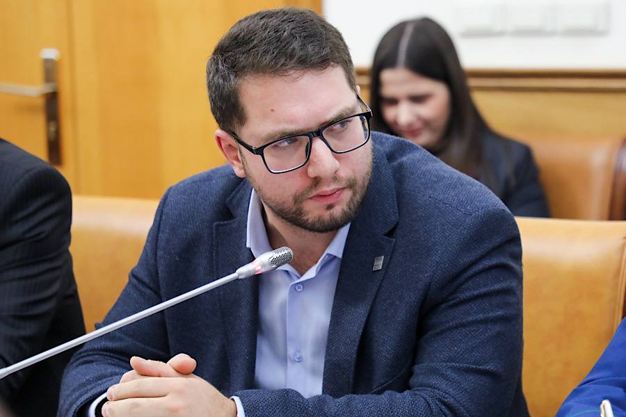 Меры по противодействию правонарушениям в сфере добычи полезных ископаемых обсудили в Правительстве Дагестана