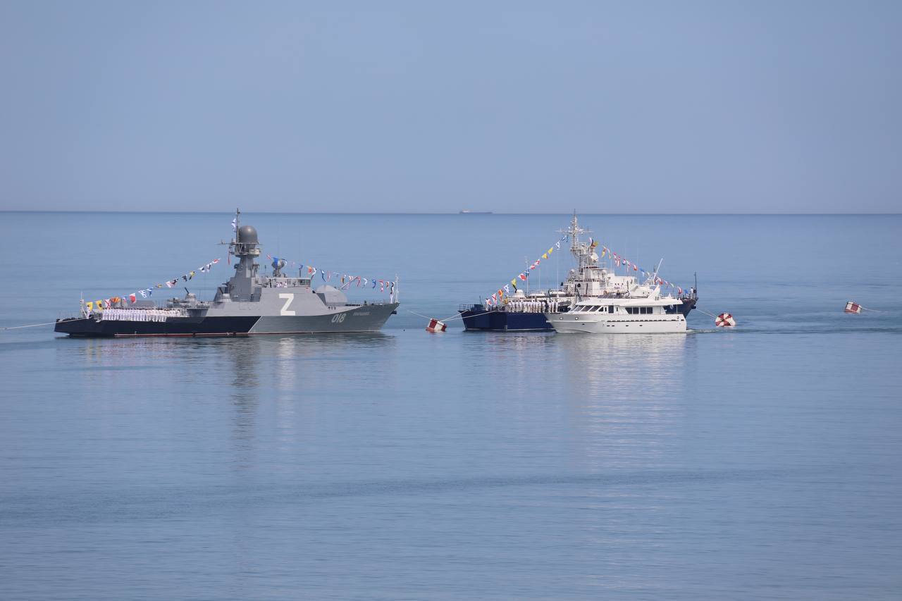 В Дагестане масштабно отпраздновали День Военно-морского флота России