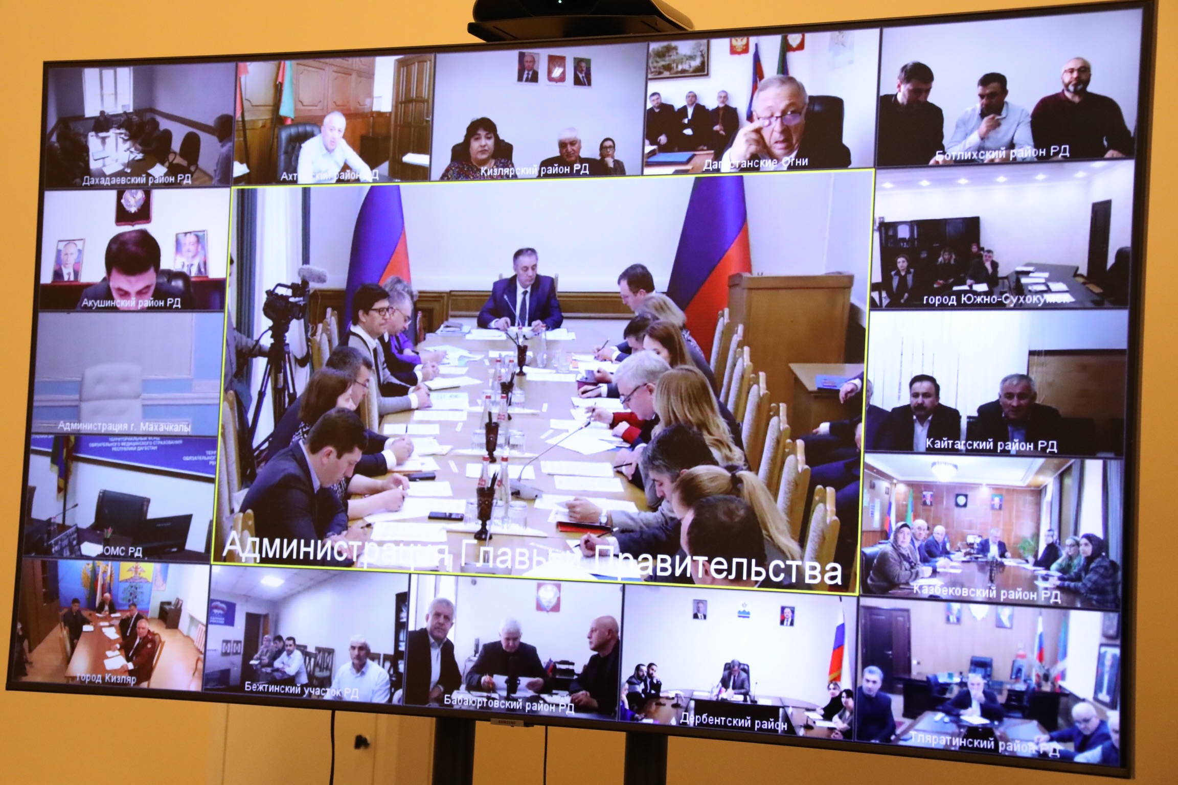 Реализацию программ в сфере здравоохранения обсудили в Правительстве Дагестана