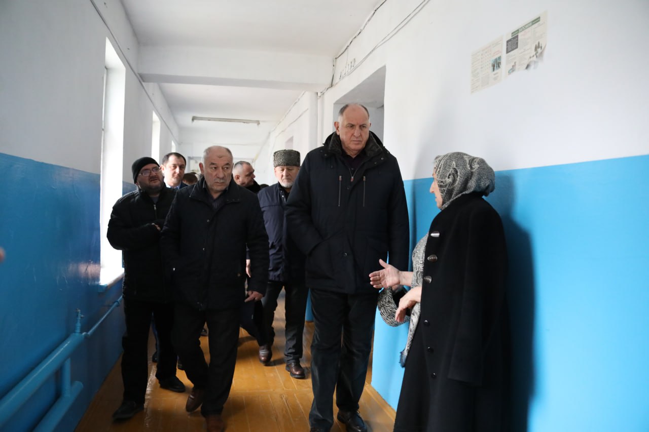 Часть школьников шамилькалинской школы переведут в здание администрации Унцукульского района