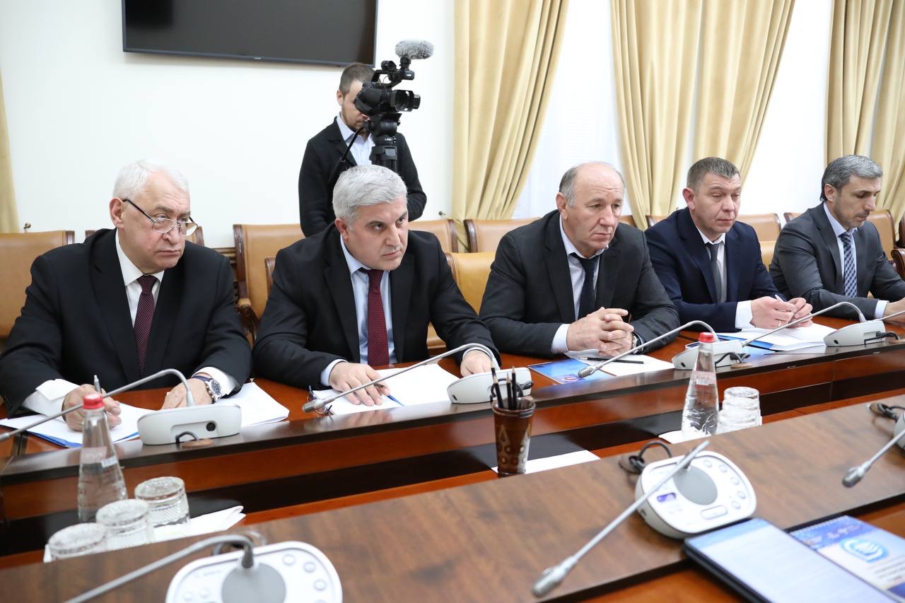 Рабочая группа представит план по повышению надежности электроснабжения объектов телекоммуникации в Дагестане