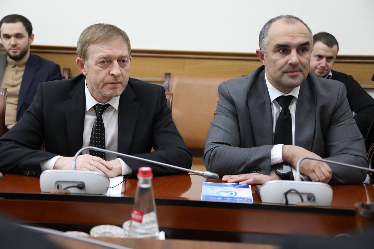 Рабочая группа представит план по повышению надежности электроснабжения объектов телекоммуникации в Дагестане