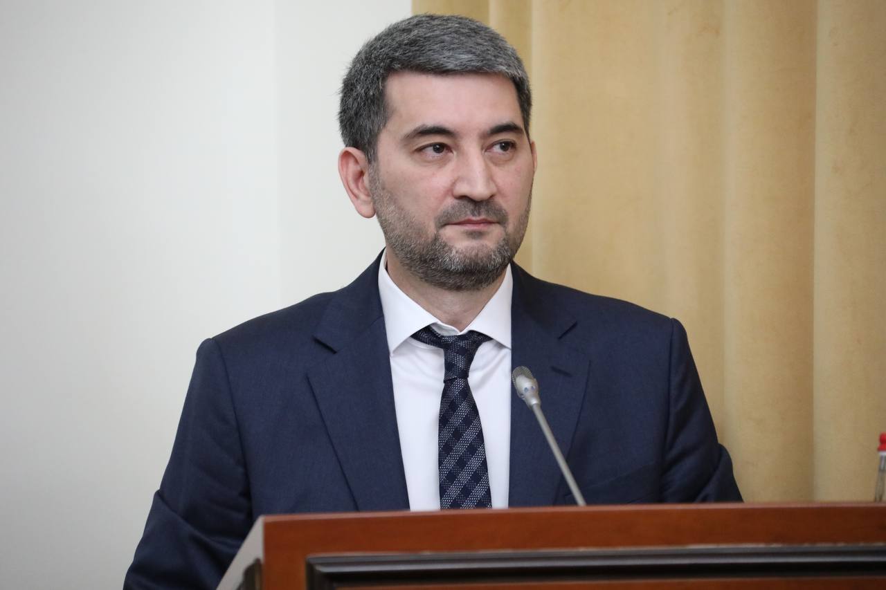 Абдулмуслим Абдулмуслимов провёл еженедельное заседание Оперативного штаба