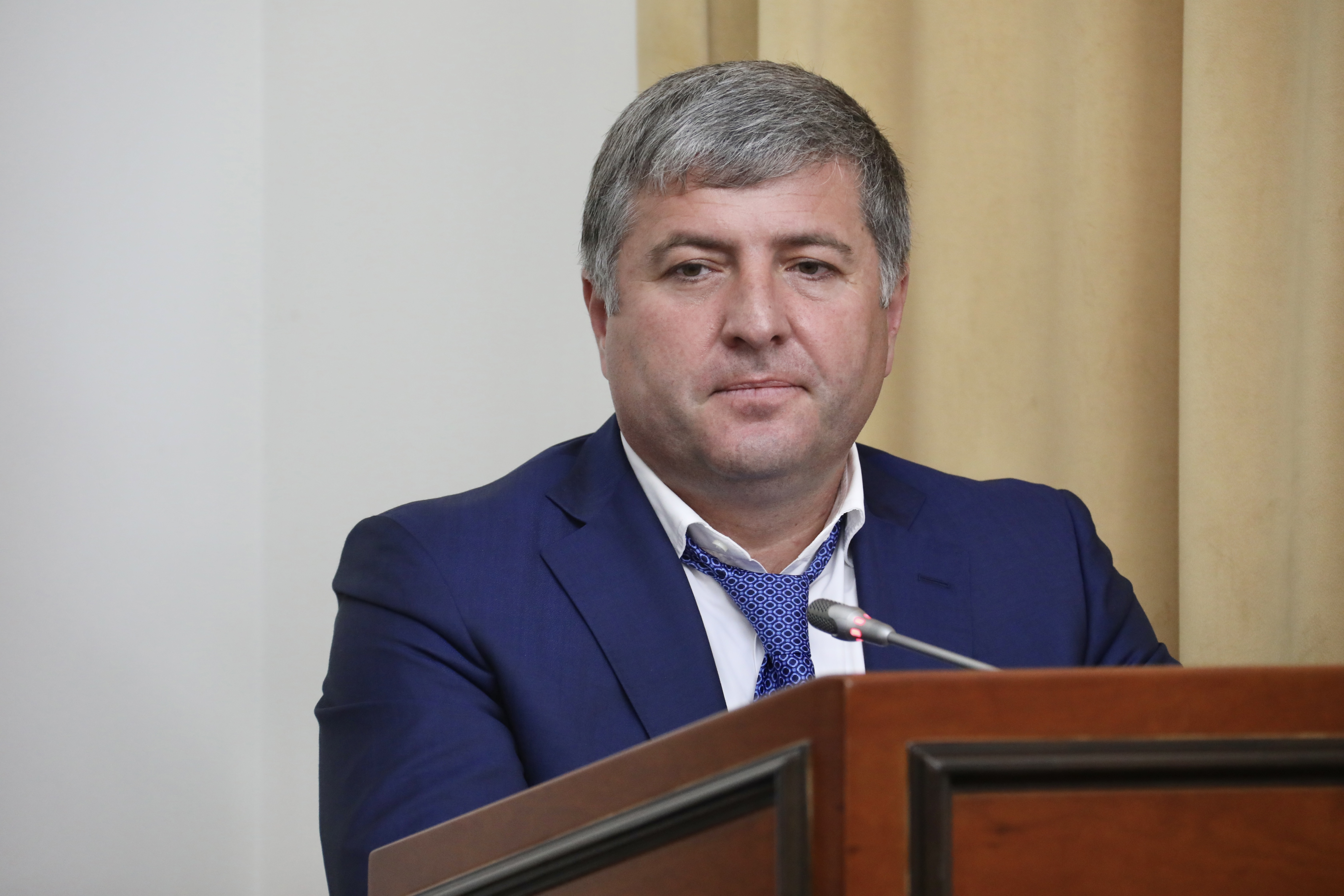 Премьер Дагестана призвал глав муниципалитетов активнее работать над сбором налогов