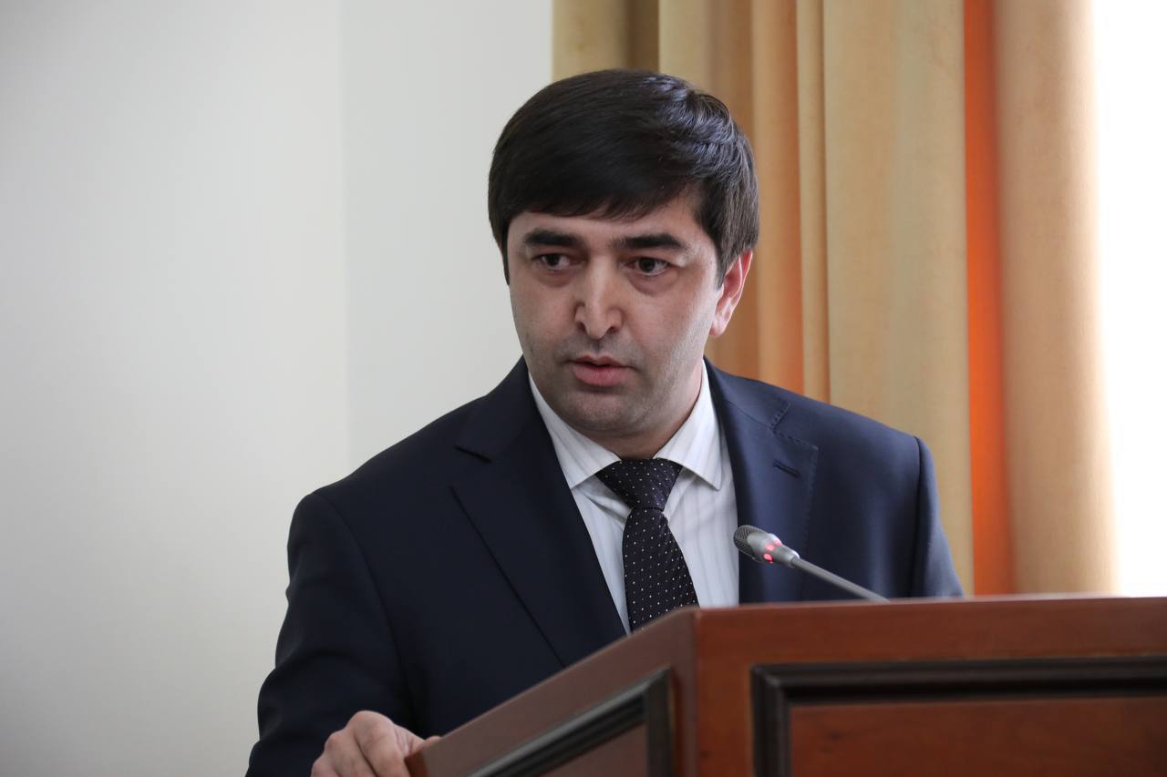 Премьер Дагестана поручил провести проверку работы всех УК региона