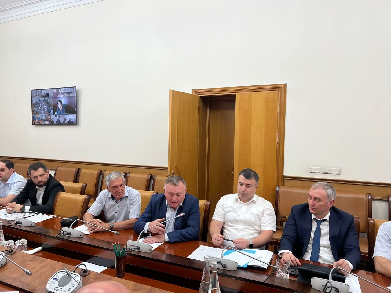 Меры по противодействию нелегальной занятости обсудили на заседании в Правительстве Дагестана