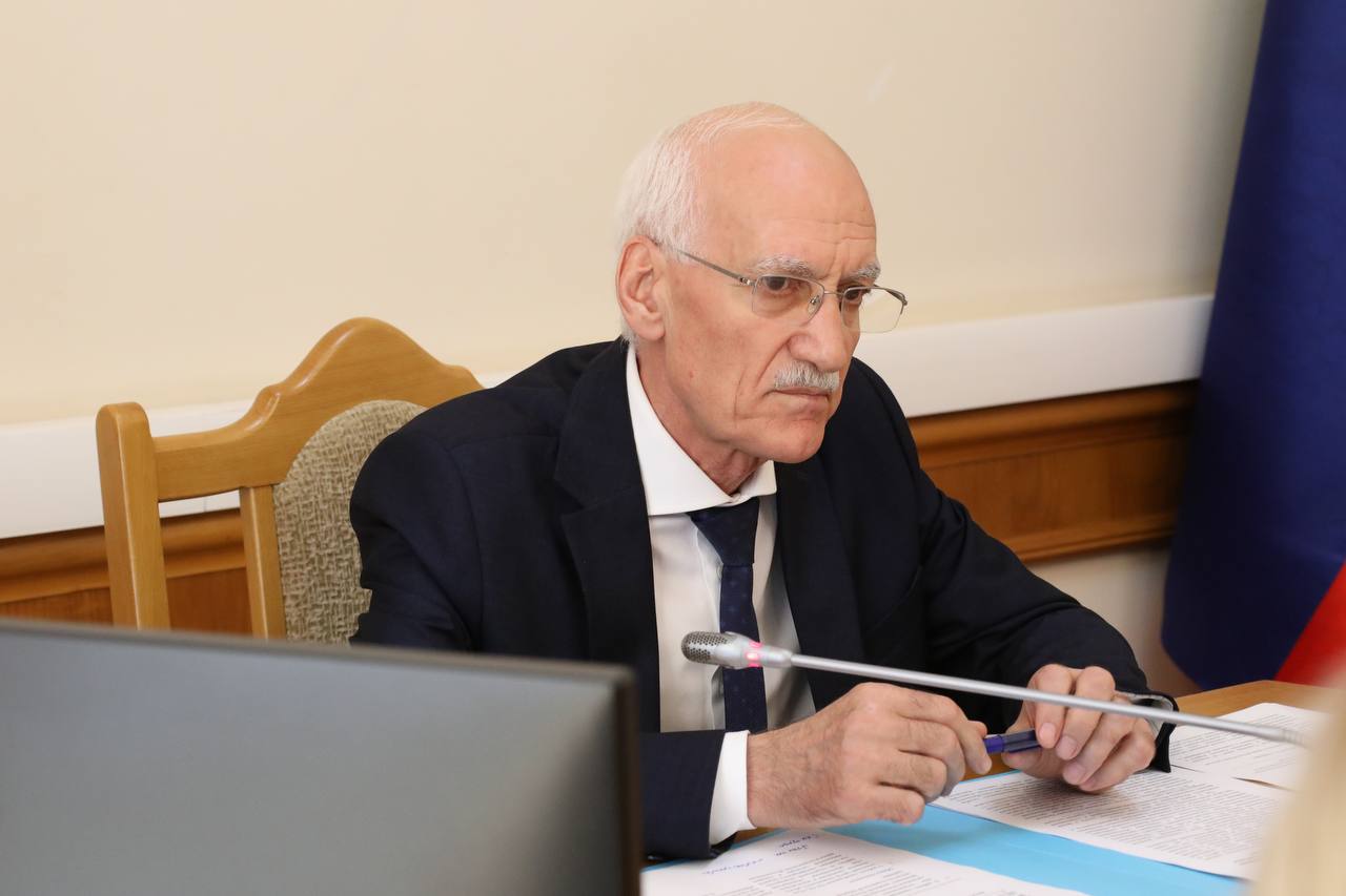 Заседание Правительственной комиссии по проблемам русскоязычного населения прошло в Правительстве Дагестана