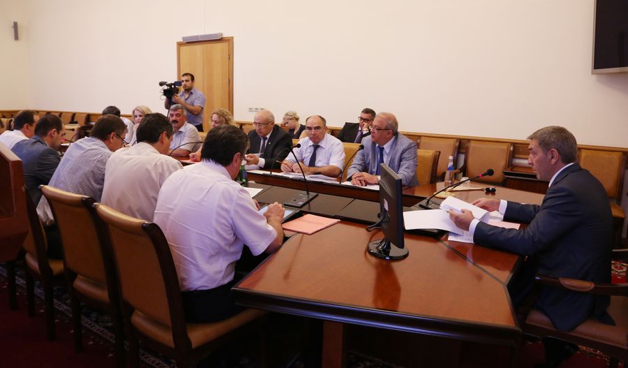 Состоялось заседание Оргкомитета по празднованию юбилея Расула Гамзатова