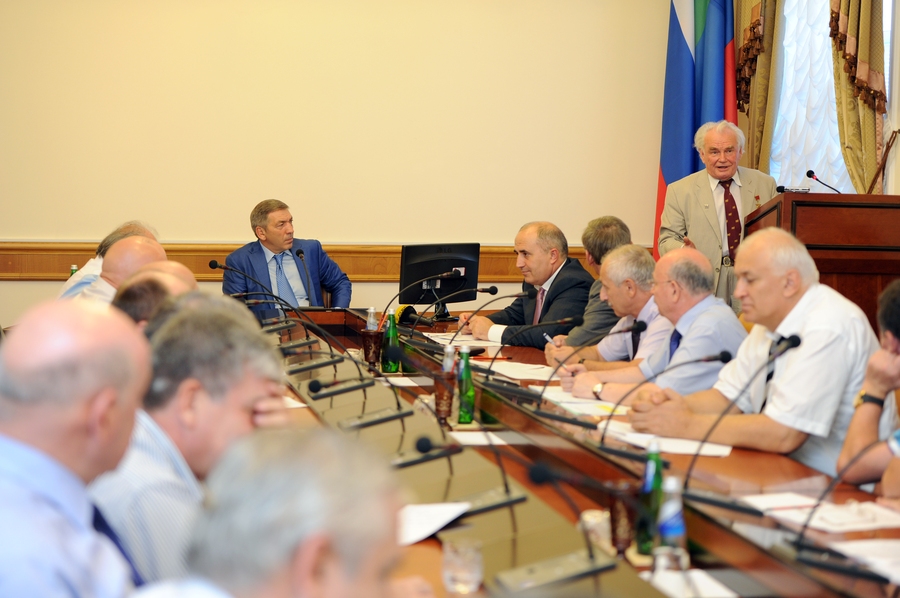 В правительстве обсуждены вопросы развития животноводства
