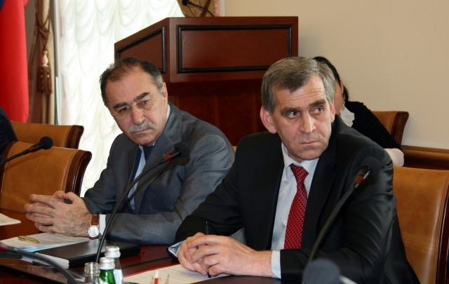 Правительство РД обсудило оперативные вопросы