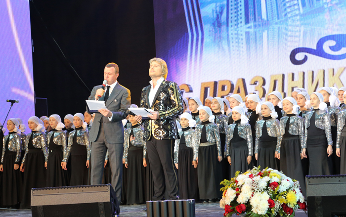 А.Гамидов принял участие в торжествах по случаю празднования Дня города Грозного