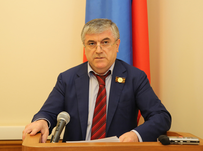 Магомед Исаев провел совещание по вопросам развертывания Национального рейтинга состояния инвестиционного климата в Дагестане