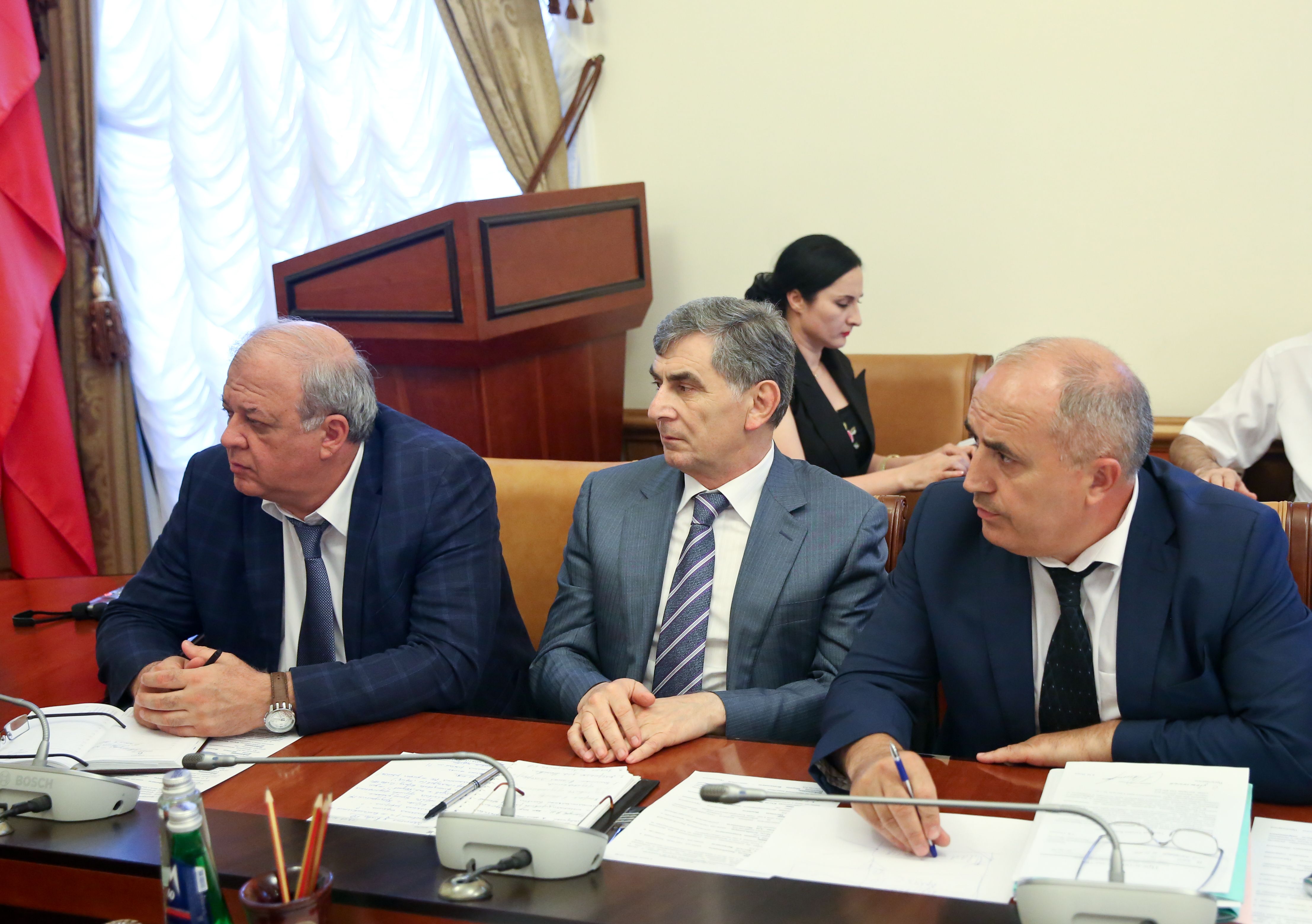 Правительство Республики Дагестан обсудило ценовую ситуацию на продовольственном рынке
