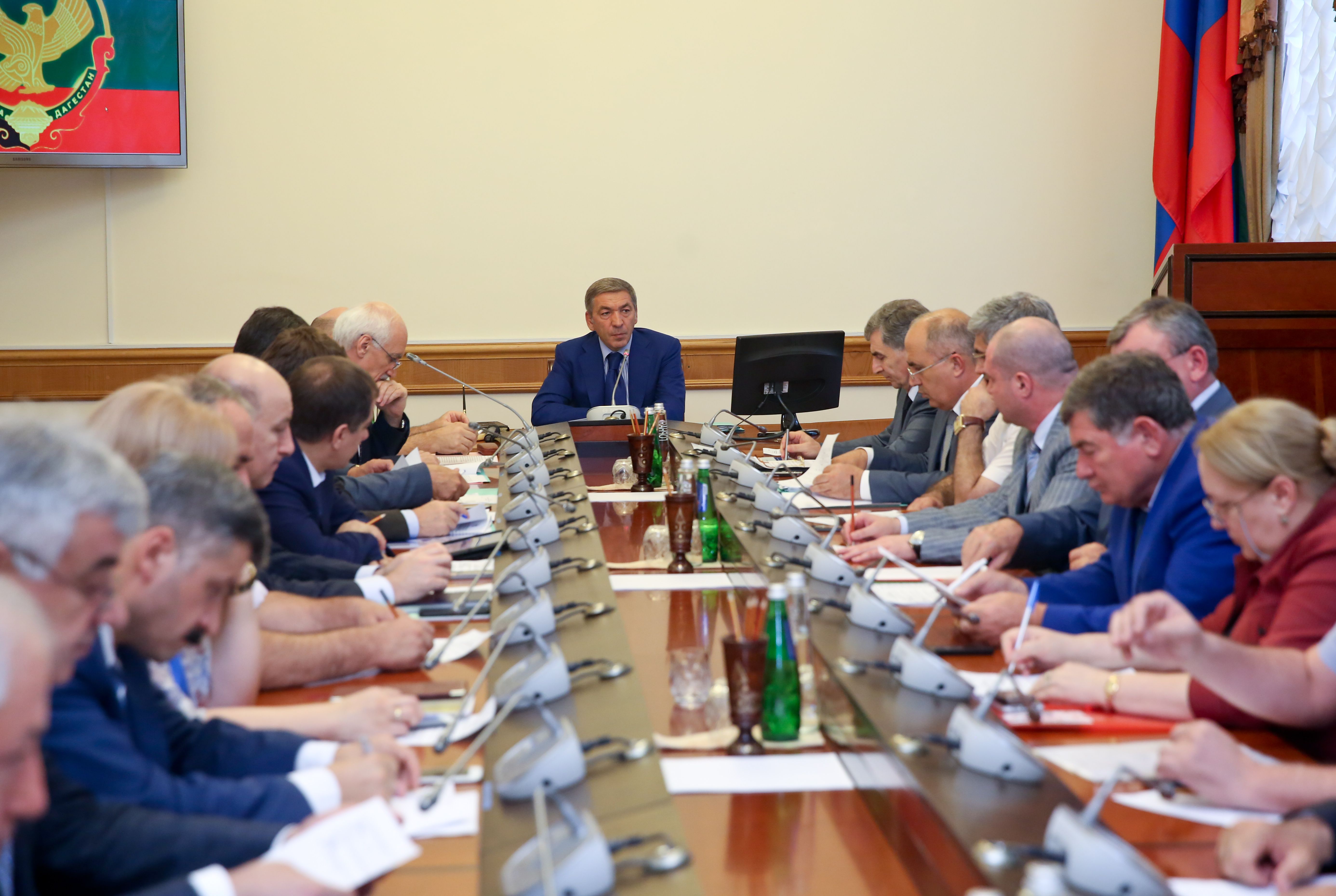 Председатель Правительства Дагестана провел оперативное совещание
