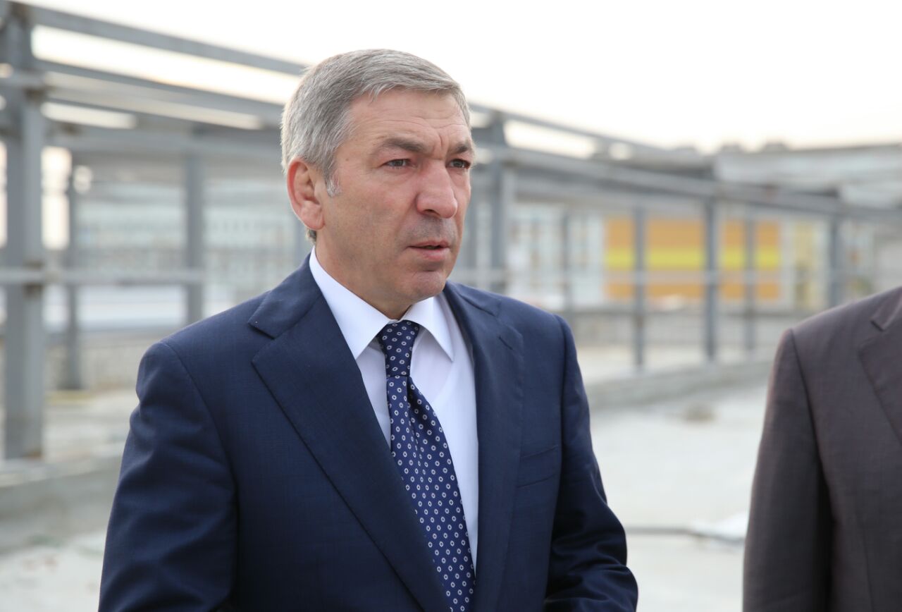 Абдусамад Гамидов проинспектировал строительство Перинатального центра