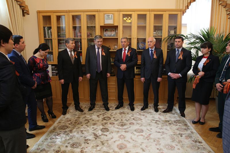 Правительство Дагестана присоединилось к Всероссийской акции «Георгиевская ленточка»
